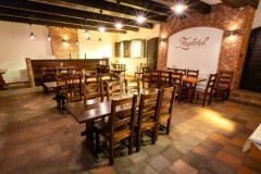 b_d24_t5yj67k8l90-9o8lik7u